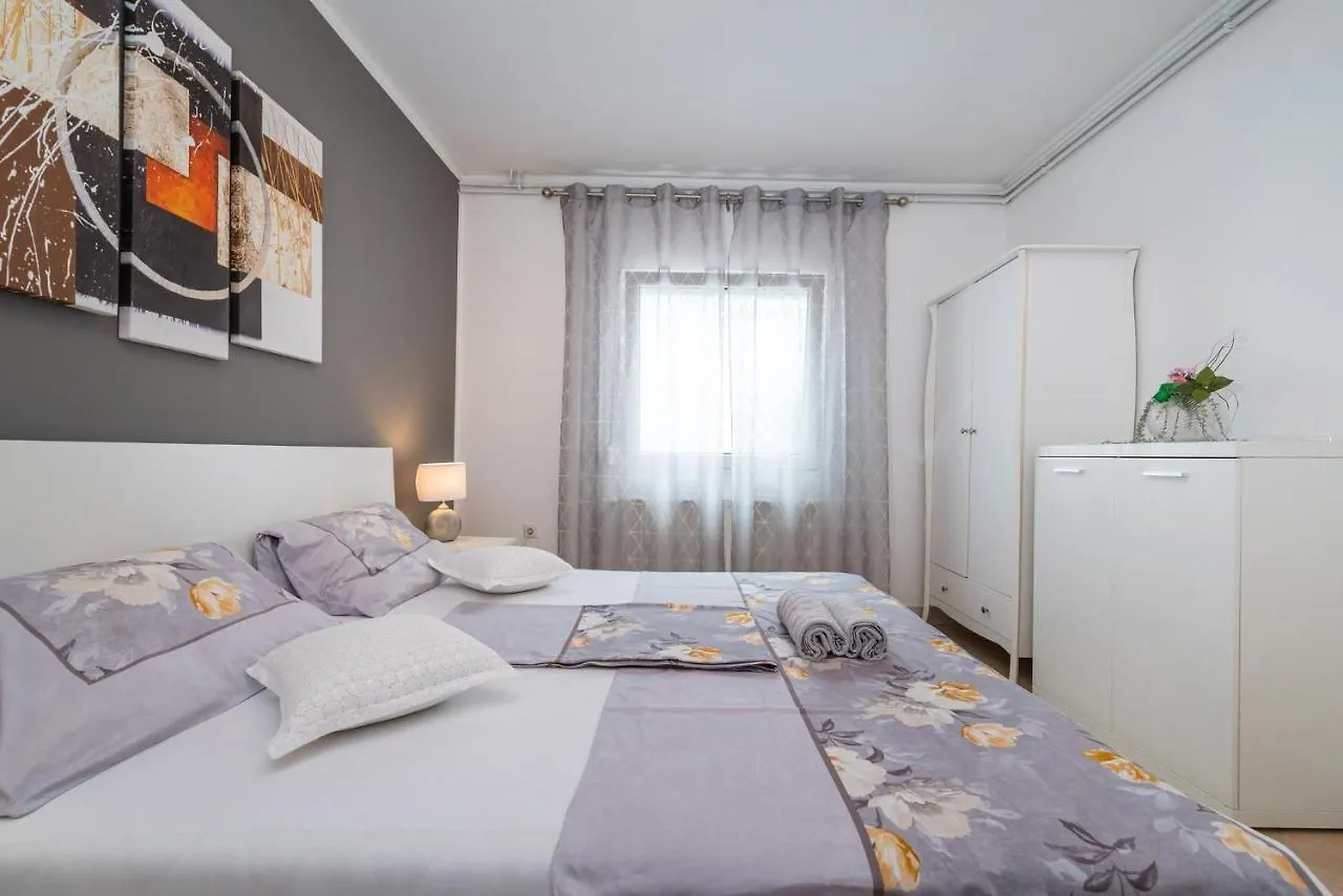 Apartments Silver Ζαντάρ 0*,  Κροατία