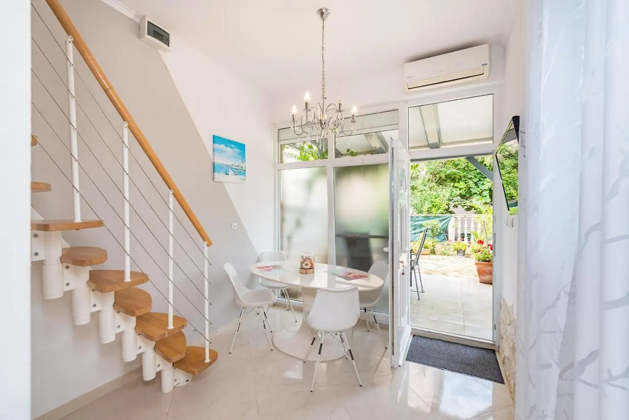 Apartments Silver Ζαντάρ